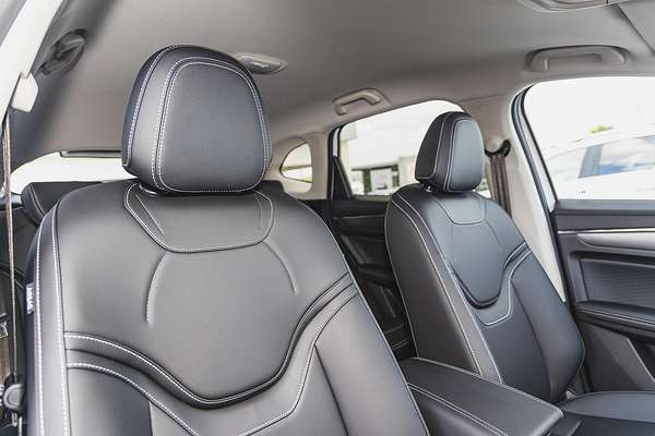 2025 GWM Haval Jolion Lux Hybrid A02