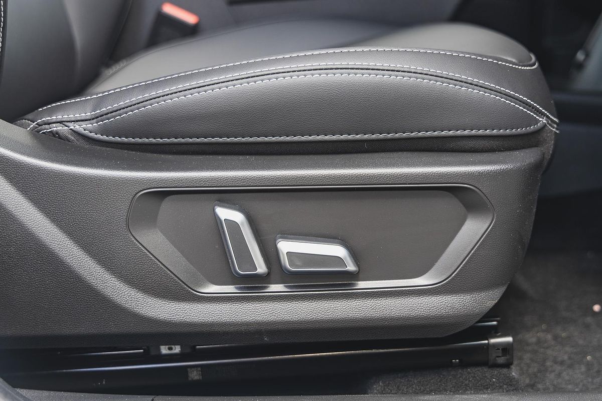 2025 GWM Haval Jolion Lux Hybrid A02