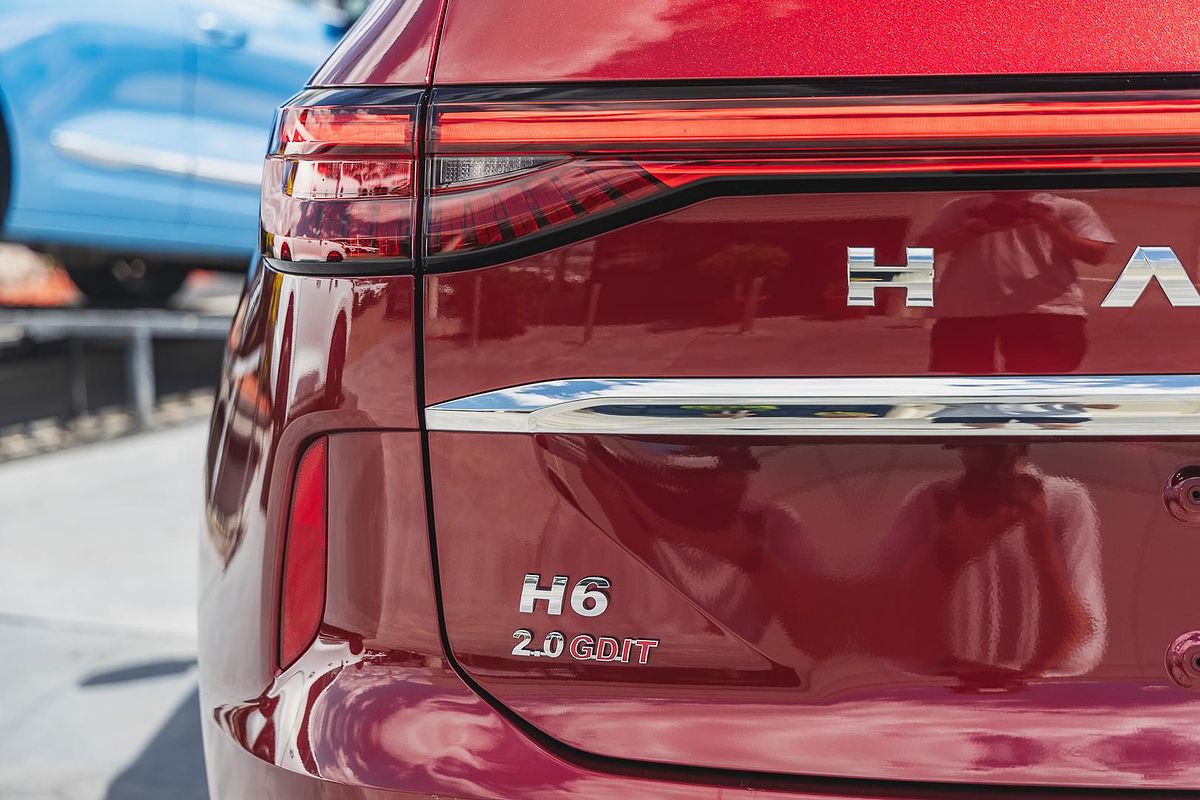 2024 GWM Haval H6 Lux B01