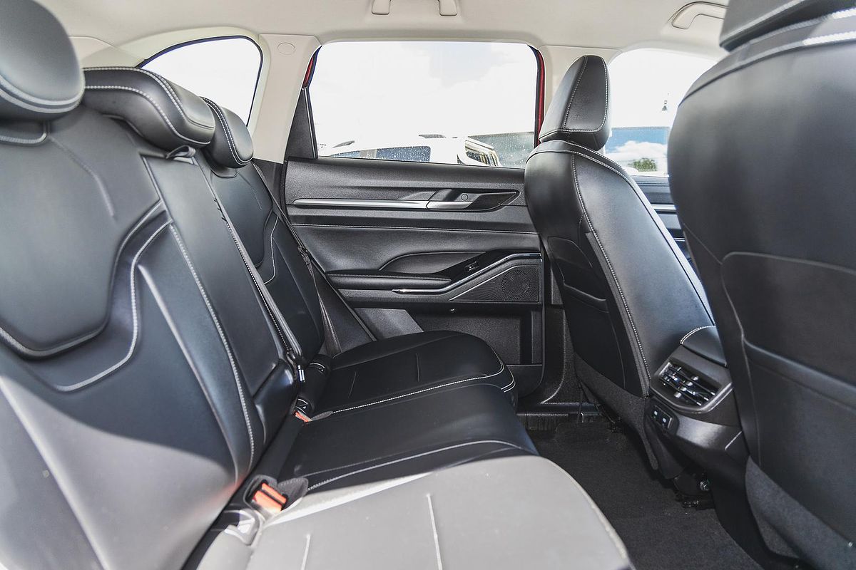 2024 GWM Haval H6 Lux B01