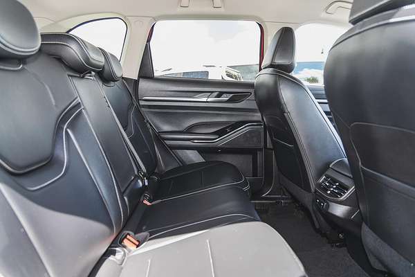 2024 GWM Haval H6 Lux B01