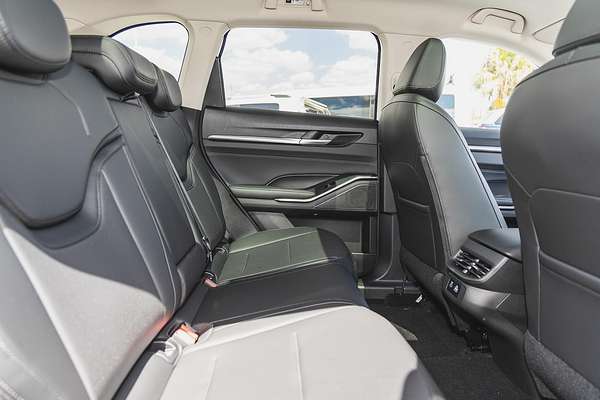 2025 GWM Haval H6 Ultra B01