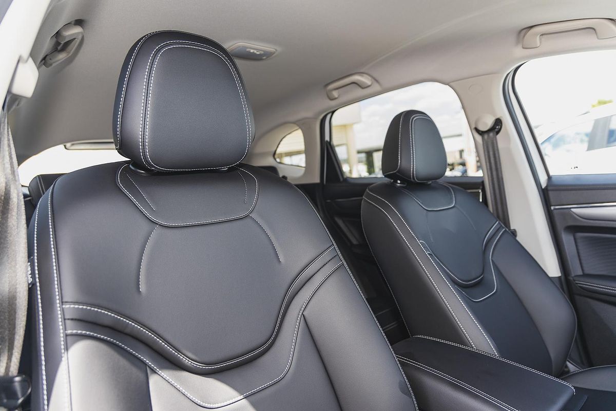 2025 GWM Haval Jolion Lux Hybrid A02