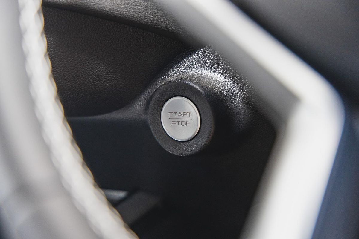 2025 GWM Haval Jolion Lux Hybrid A02