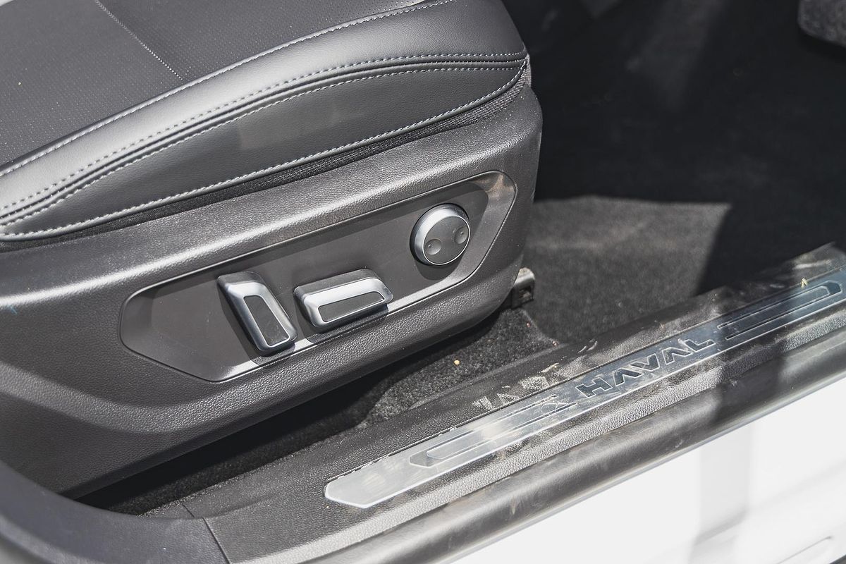 2025 GWM Haval H6 Ultra B01