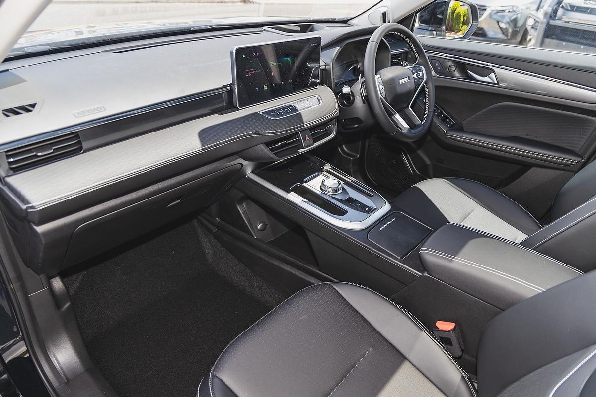 2025 GWM Haval Jolion Ultra Hybrid A02