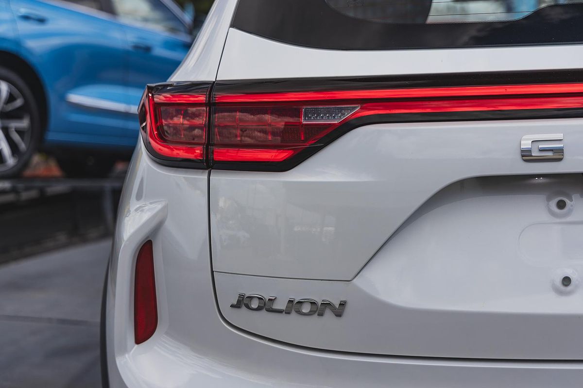 2025 GWM Haval Jolion Lux Hybrid A02