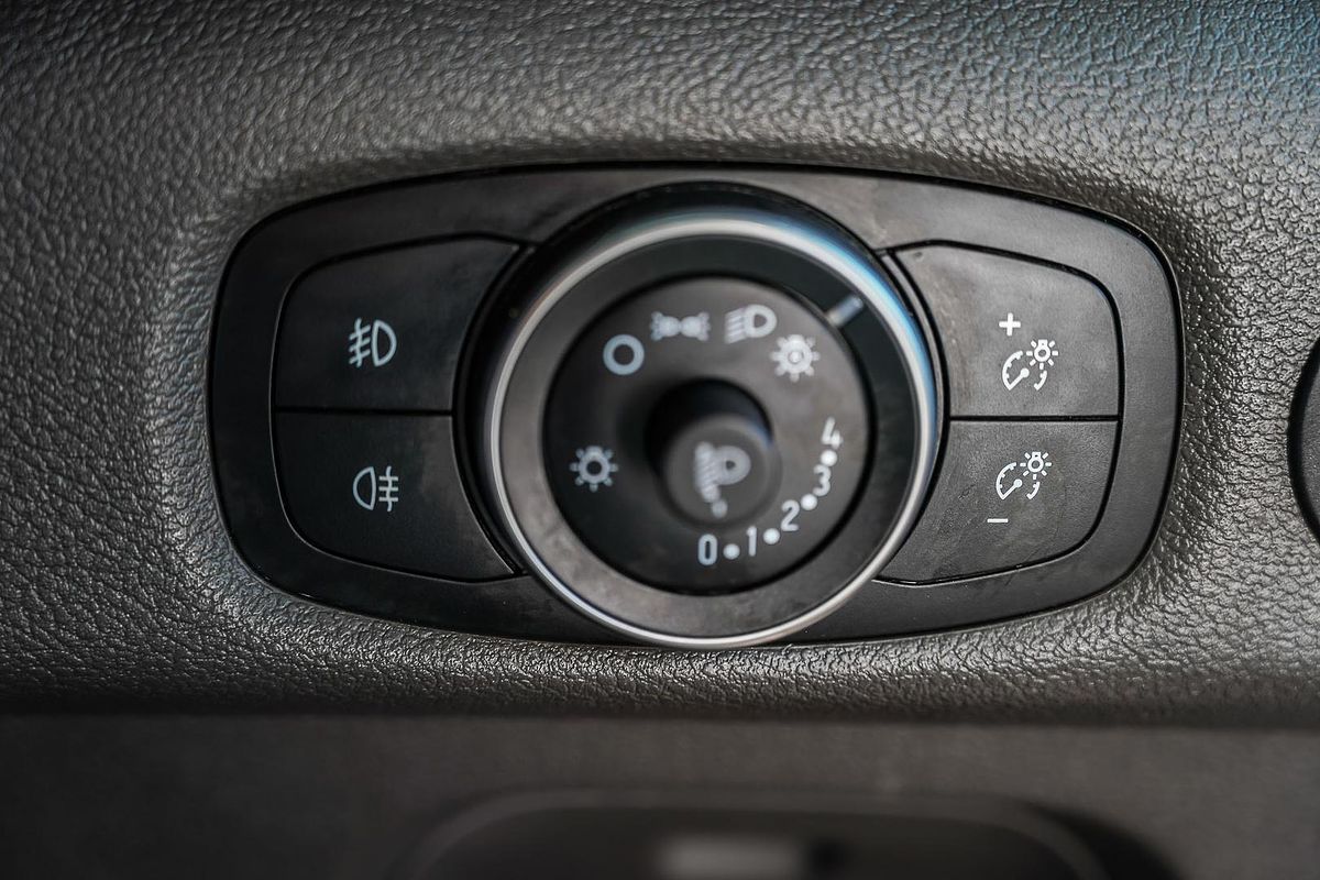 2020 Ford Transit 350L VO LWB Mid Roof