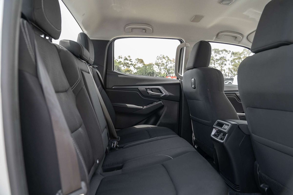 2020 Isuzu D-MAX LS-U High Ride Rear Wheel Drive