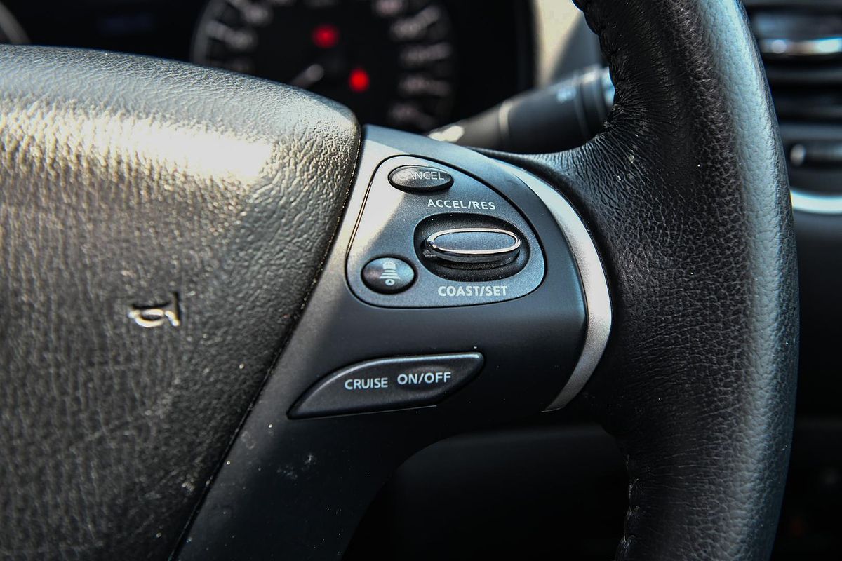 2020 Nissan Pathfinder ST-L R52 Series III