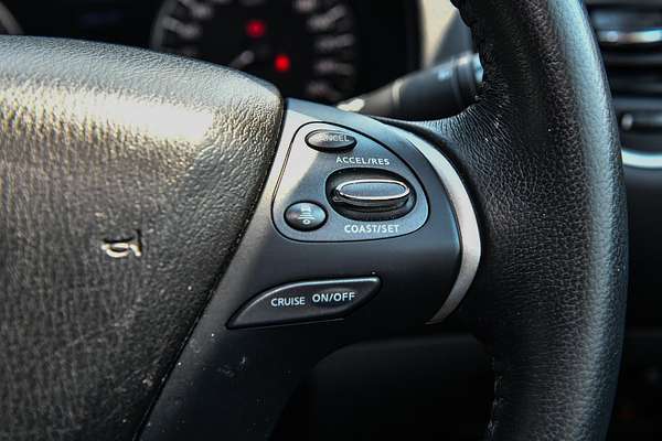 2020 Nissan Pathfinder ST-L R52 Series III