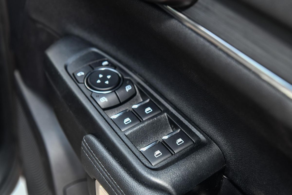 2025 Ford Everest Trend 2.0L