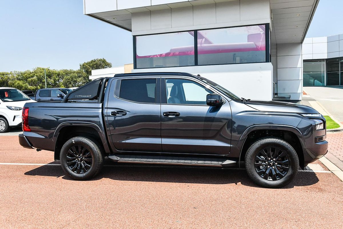 2025 Mitsubishi Triton GSR MV 4X4