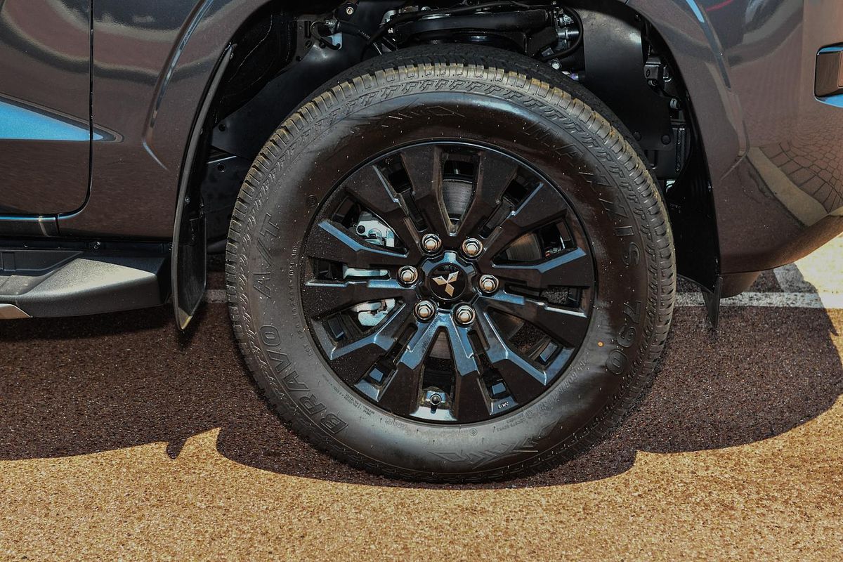 2025 Mitsubishi Triton GSR MV 4X4