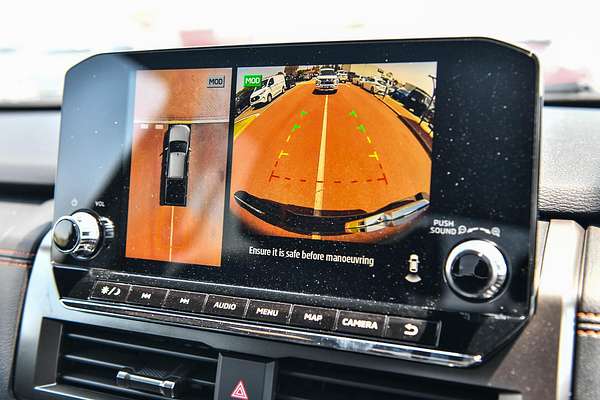 2025 Mitsubishi Triton GSR MV 4X4