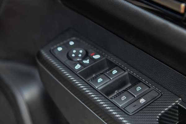 2025 Mitsubishi Triton GSR MV 4X4