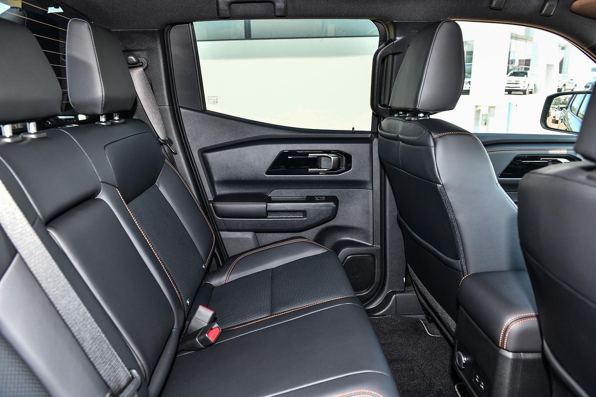 2025 Mitsubishi Triton GSR MV 4X4