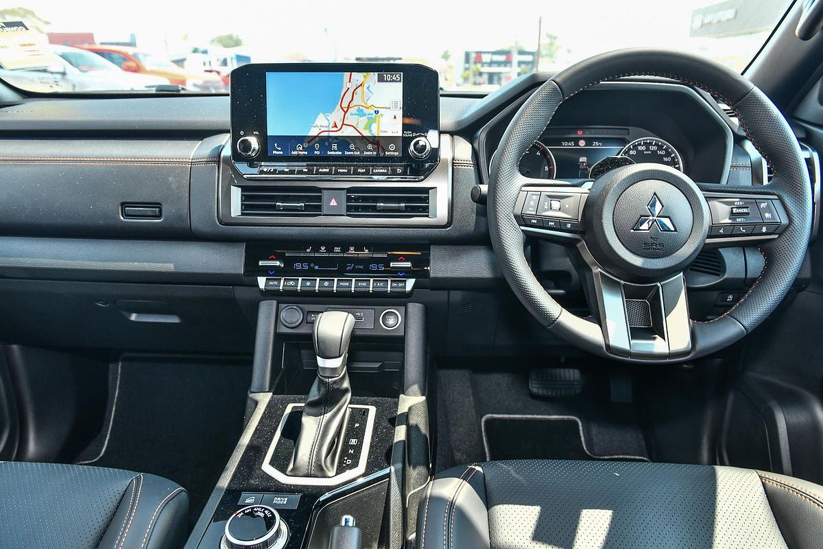 2025 Mitsubishi Triton GSR MV 4X4