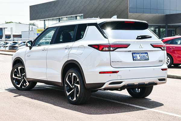 2025 Mitsubishi Outlander PHEV Aspire ZM