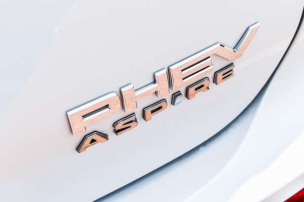 2025 Mitsubishi Outlander PHEV Aspire ZM