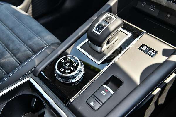 2025 Mitsubishi Outlander PHEV Aspire ZM