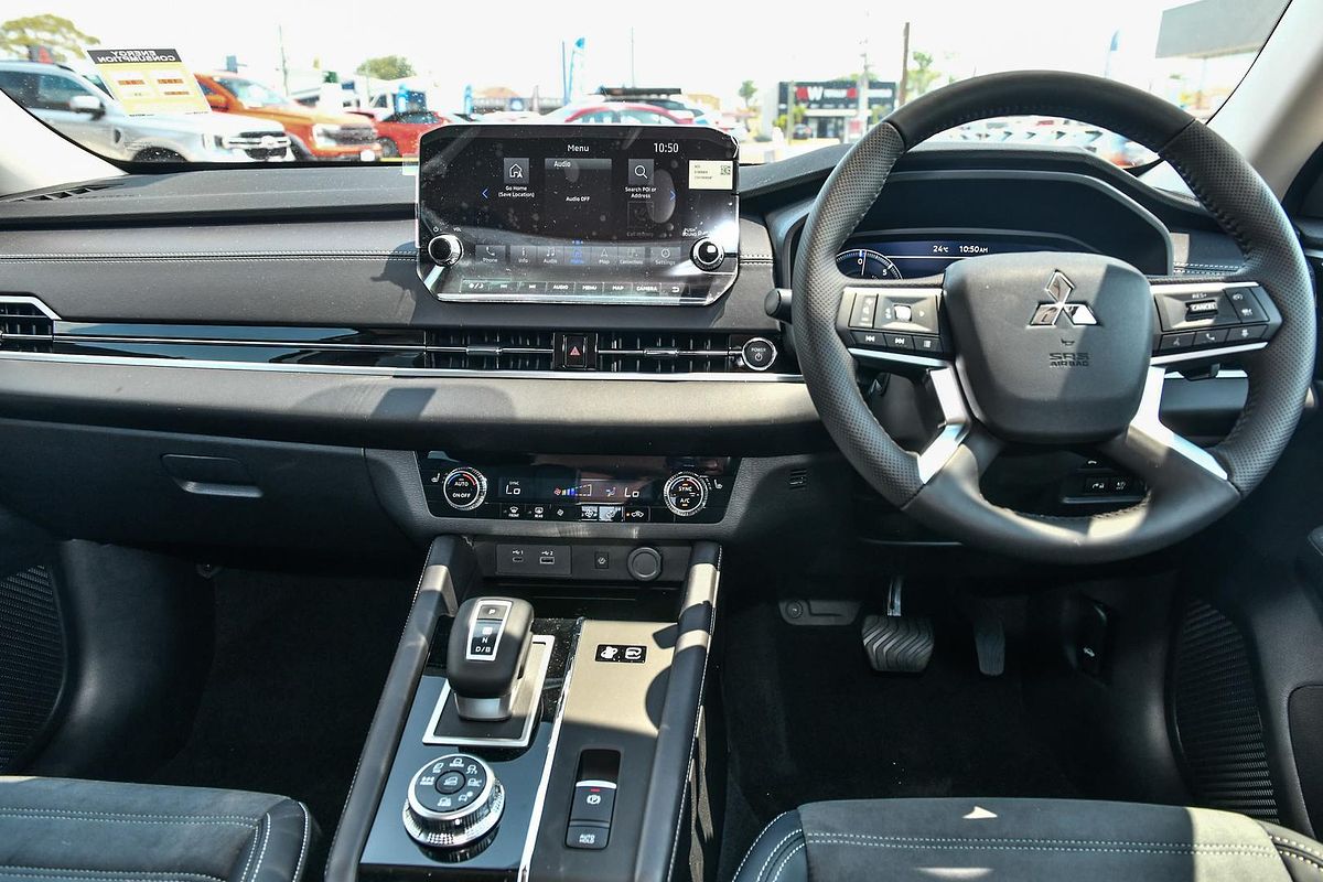 2025 Mitsubishi Outlander PHEV Aspire ZM