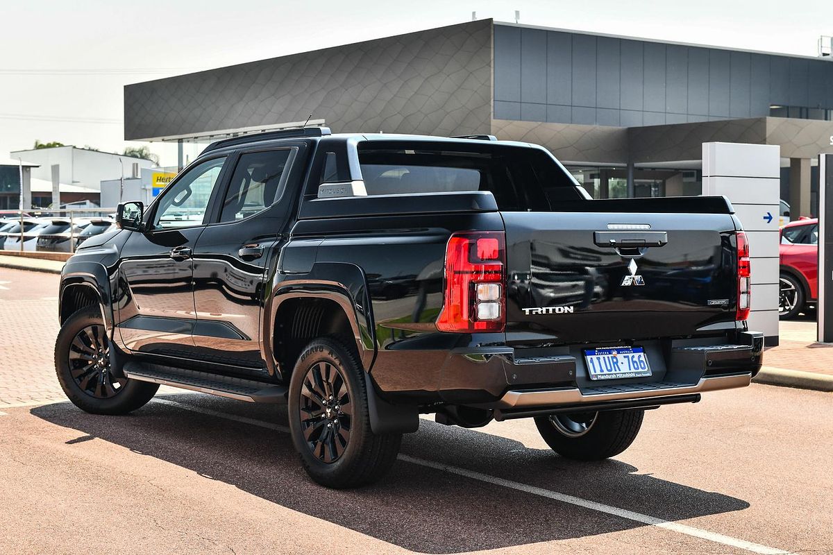 2025 Mitsubishi Triton GSR MV 4X4