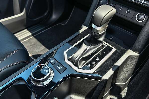 2025 Mitsubishi Triton GSR MV 4X4