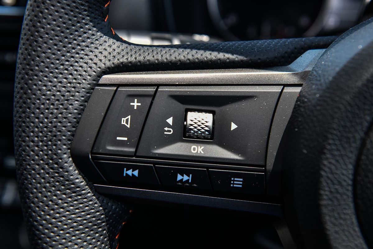 2025 Mitsubishi Triton GSR MV 4X4