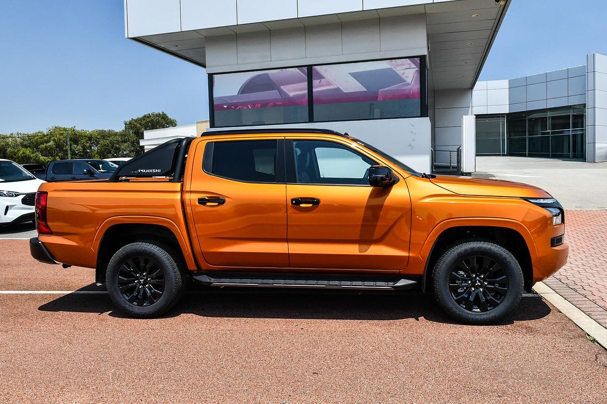 2025 Mitsubishi Triton GSR MV 4X4