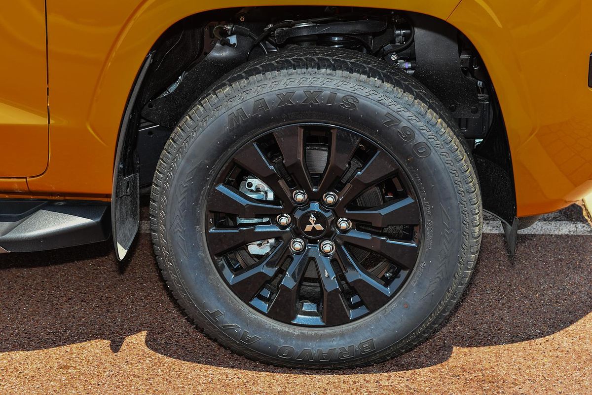 2025 Mitsubishi Triton GSR MV 4X4