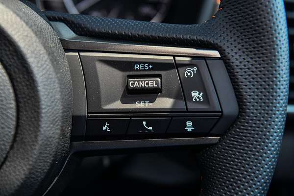 2025 Mitsubishi Triton GSR MV 4X4