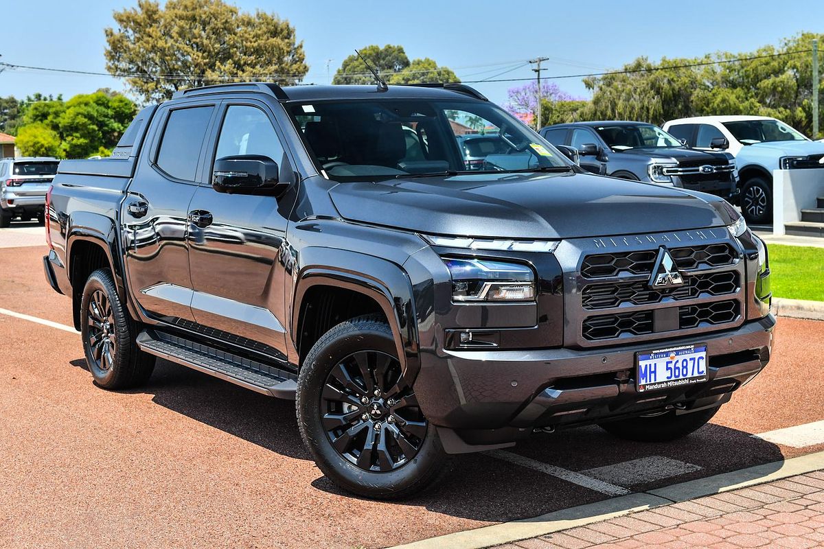 2025 Mitsubishi Triton GSR MV 4X4