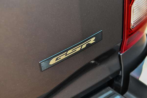 2025 Mitsubishi Triton GSR MV 4X4