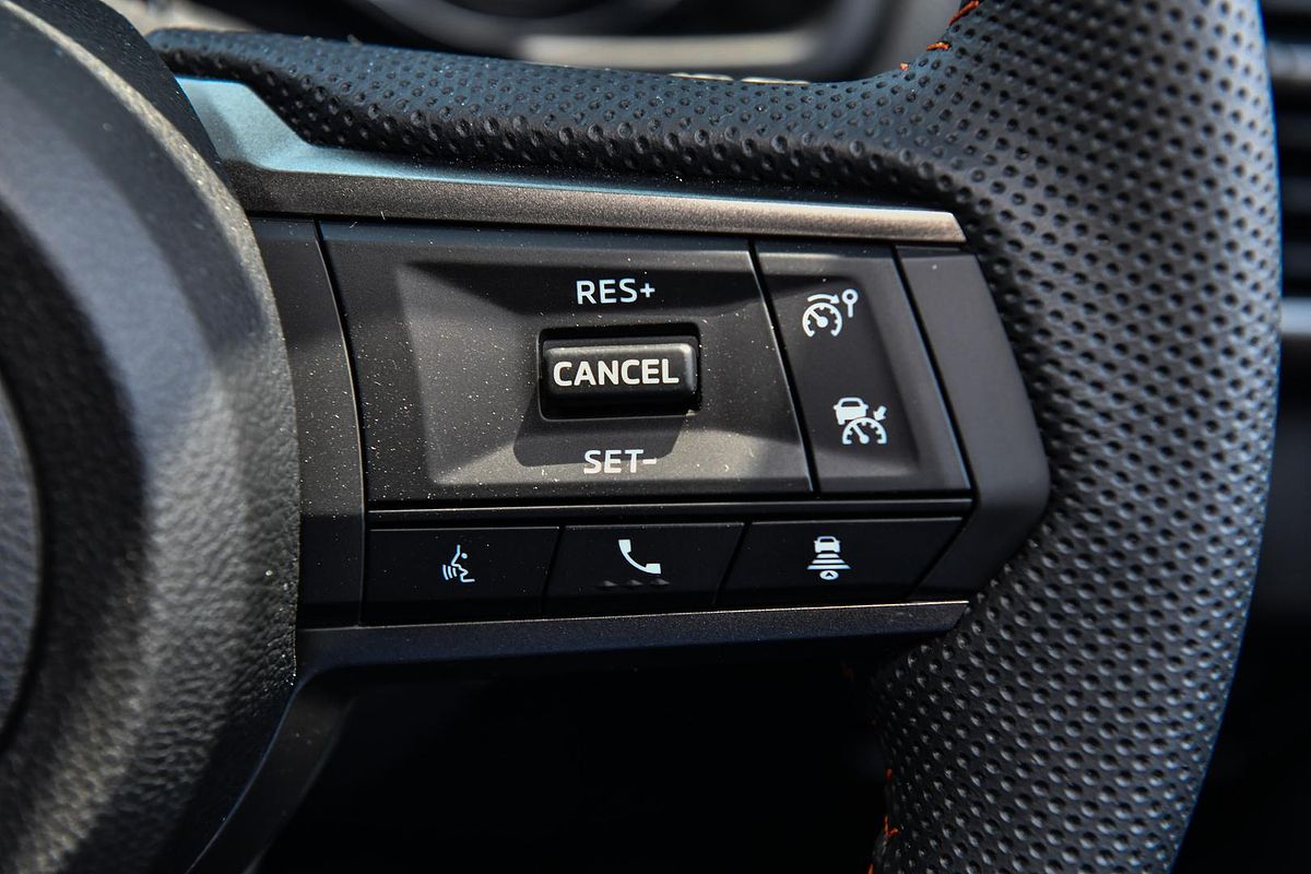 2025 Mitsubishi Triton GSR MV 4X4