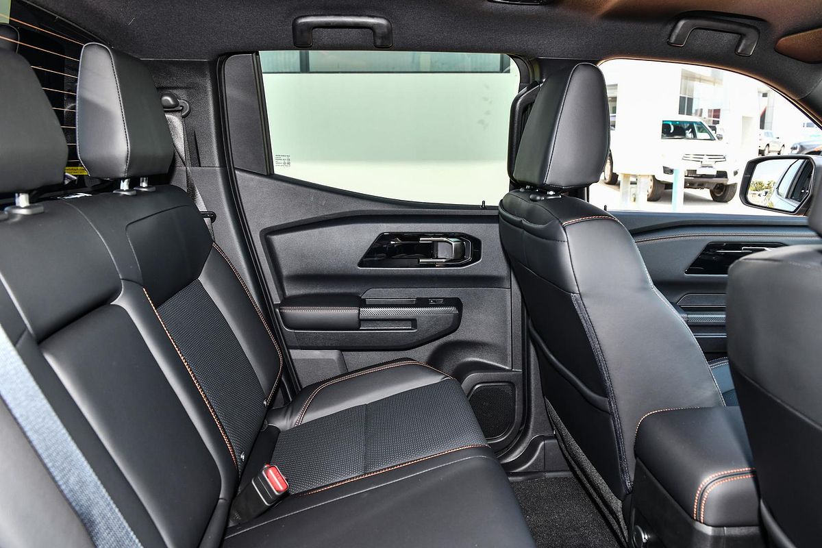 2025 Mitsubishi Triton GSR MV 4X4