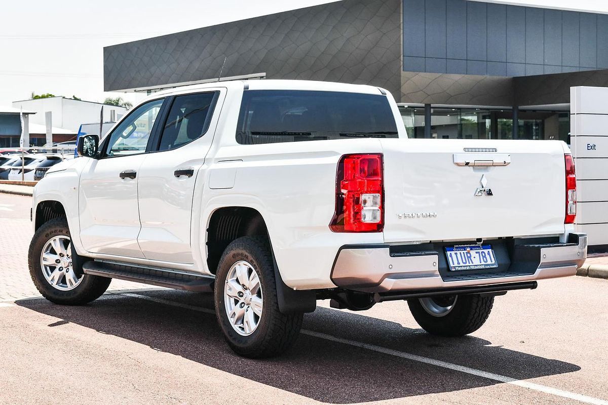 2025 Mitsubishi Triton GLX+ MV 4X4