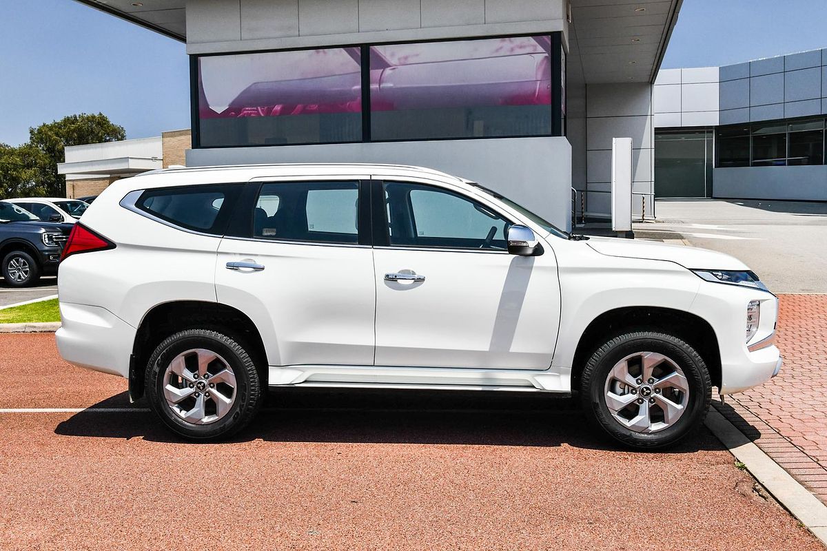 2025 Mitsubishi Pajero Sport GLX QG