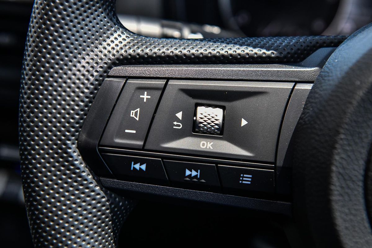 2025 Mitsubishi Triton GLX+ MV 4X4