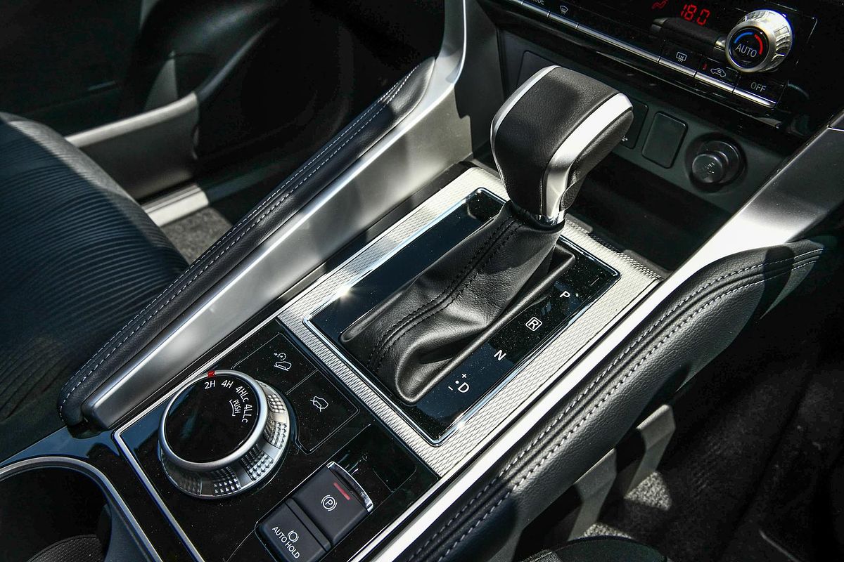 2025 Mitsubishi Pajero Sport GLX QG