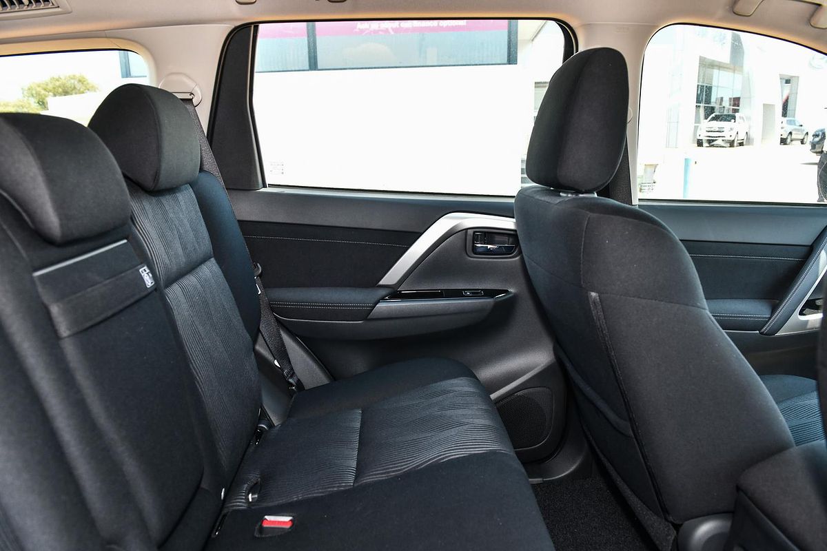 2025 Mitsubishi Pajero Sport GLX QG