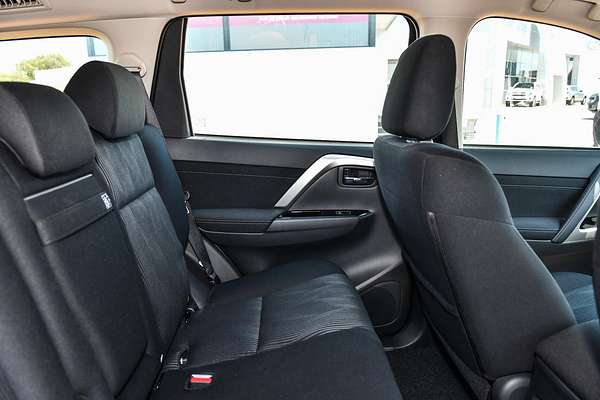 2025 Mitsubishi Pajero Sport GLX QG