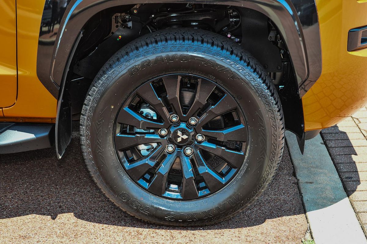 2025 Mitsubishi Triton GSR MV 4X4