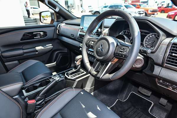 2025 Mitsubishi Triton GSR MV 4X4