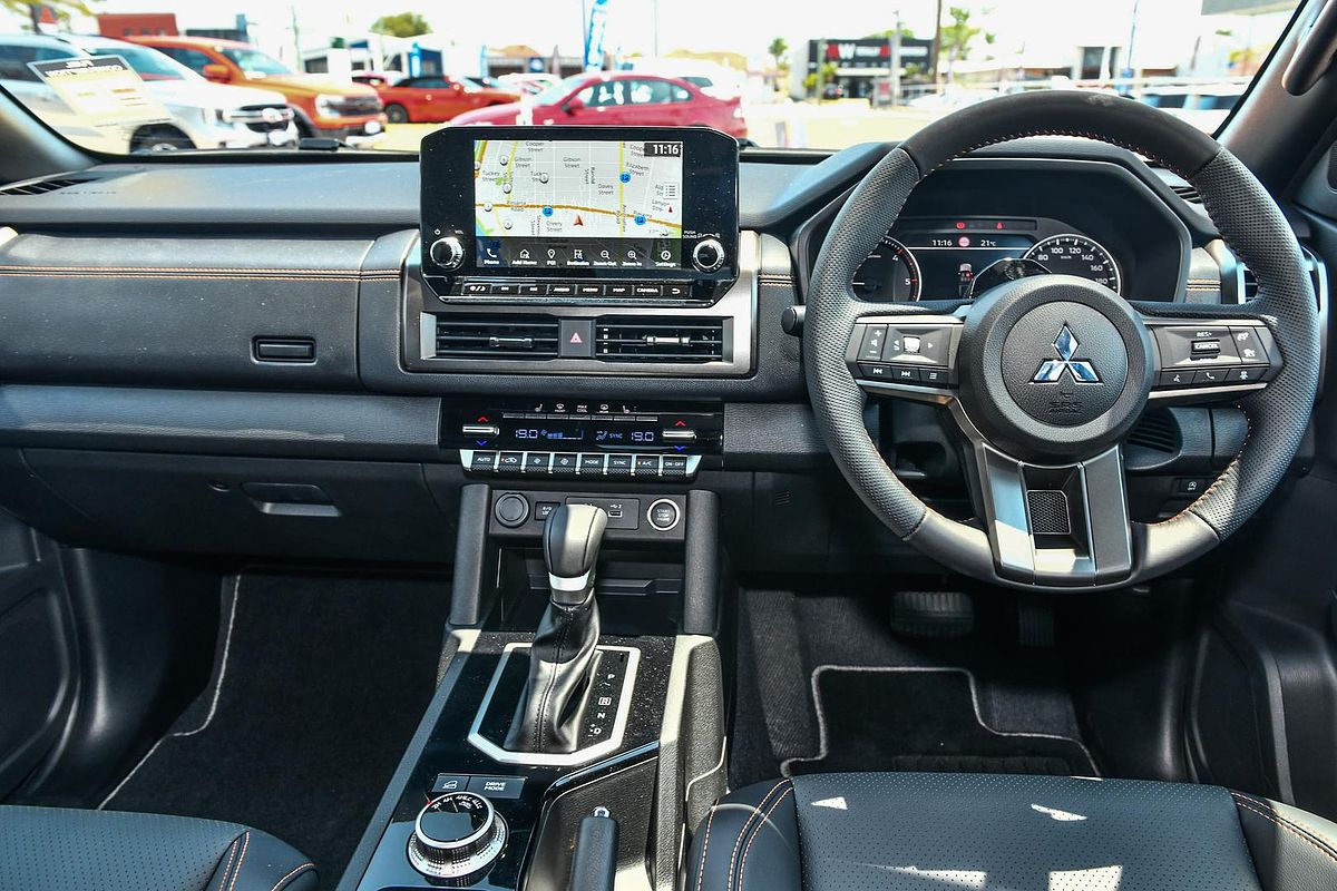 2025 Mitsubishi Triton GSR MV 4X4