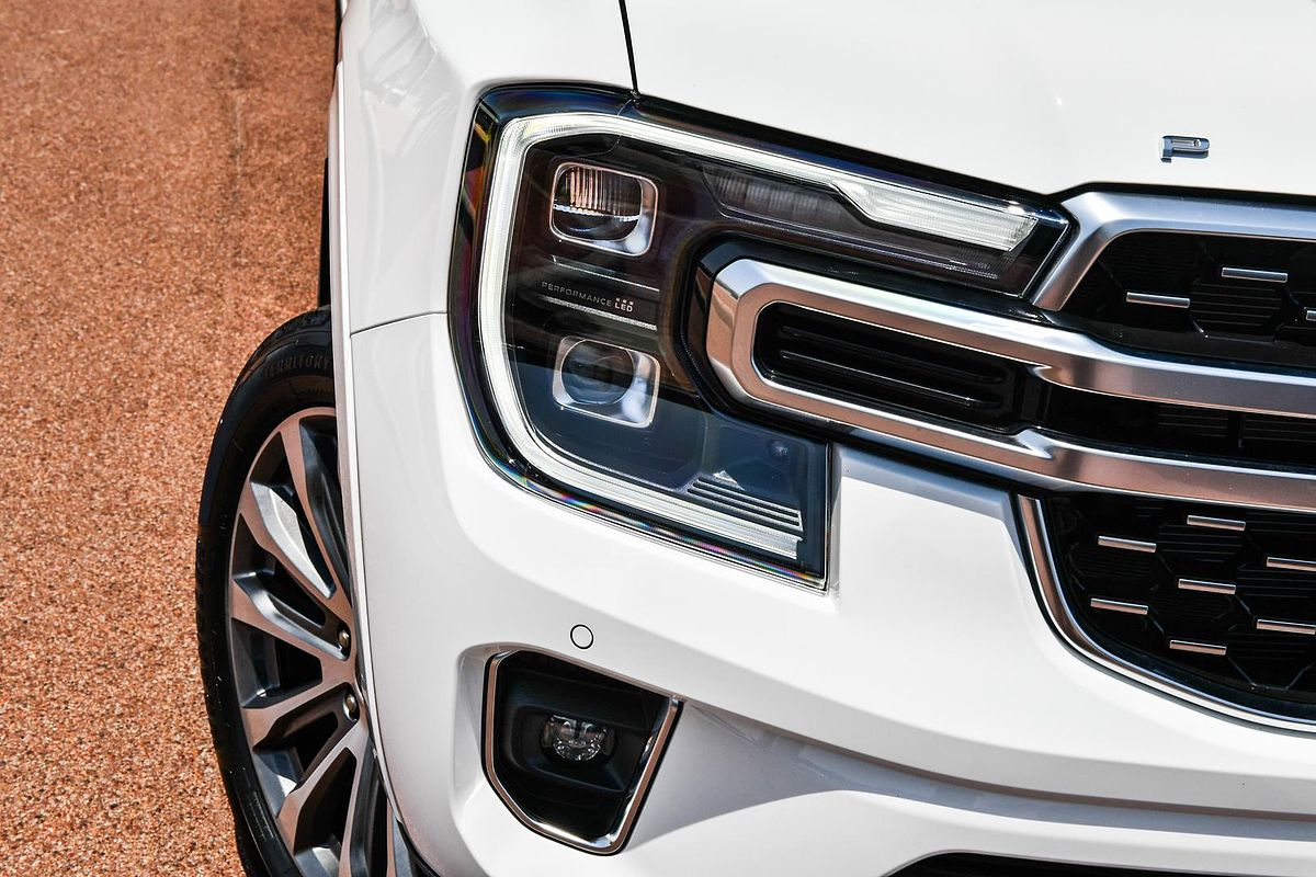 2025 Ford Everest Platinum 3.0L