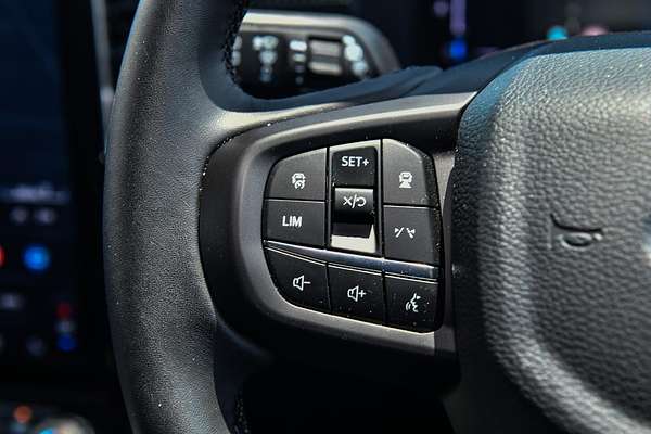 2025 Ford Everest Sport 2.0L