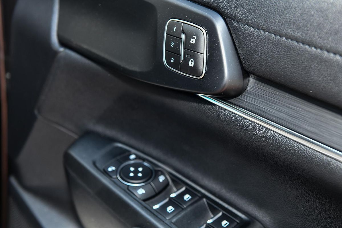 2025 Ford Everest Sport 2.0L