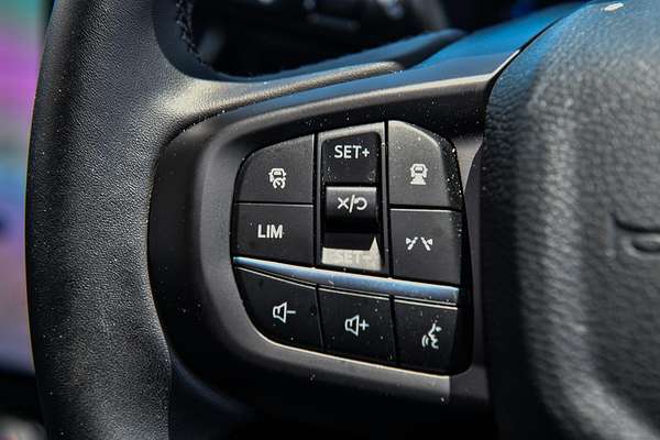 2025 Ford Everest Sport 2.0L