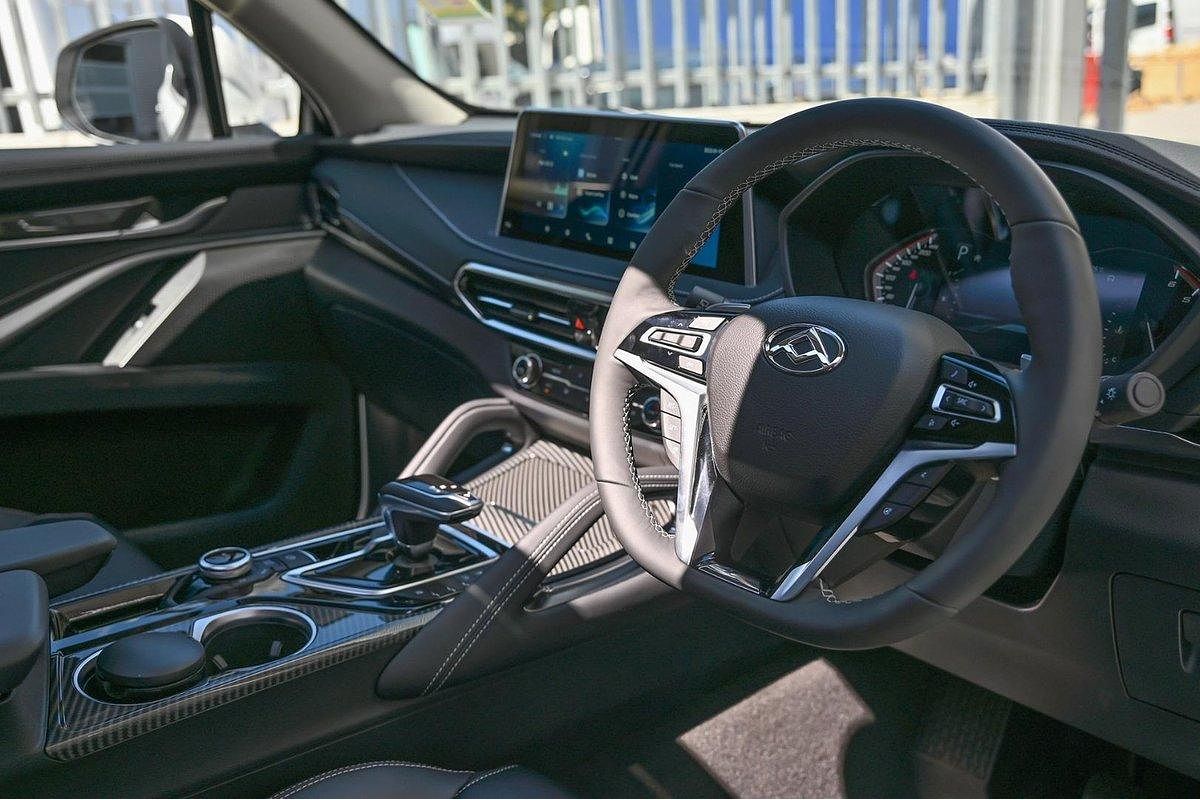 2023 LDV D90 Executive SV9A